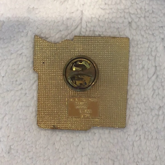 Original Olympic Pin - Picture 3 of 4